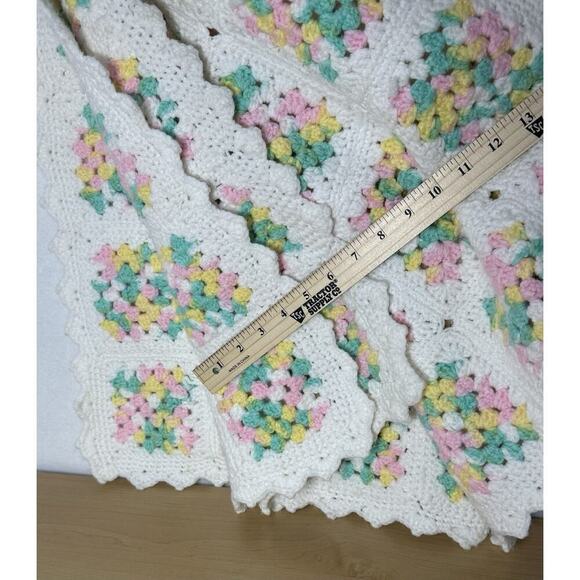 Vintage Handmade Crochet Baby Blanket Pastel Granny Square 32x48 Cottagecore EUC - Picture 6 of 6